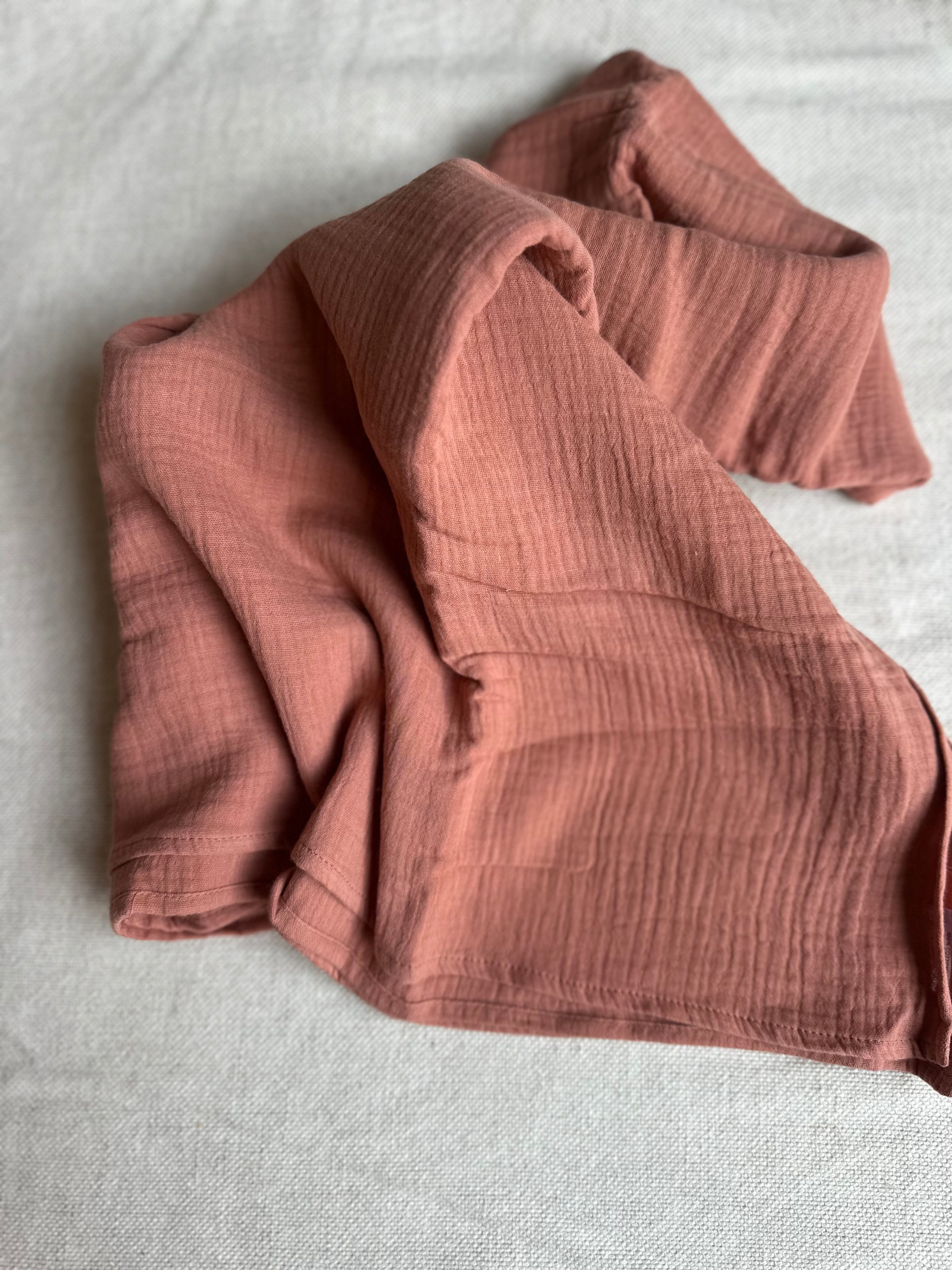 100% COTTON MUSLIN BLANKET - DUSTY PINK