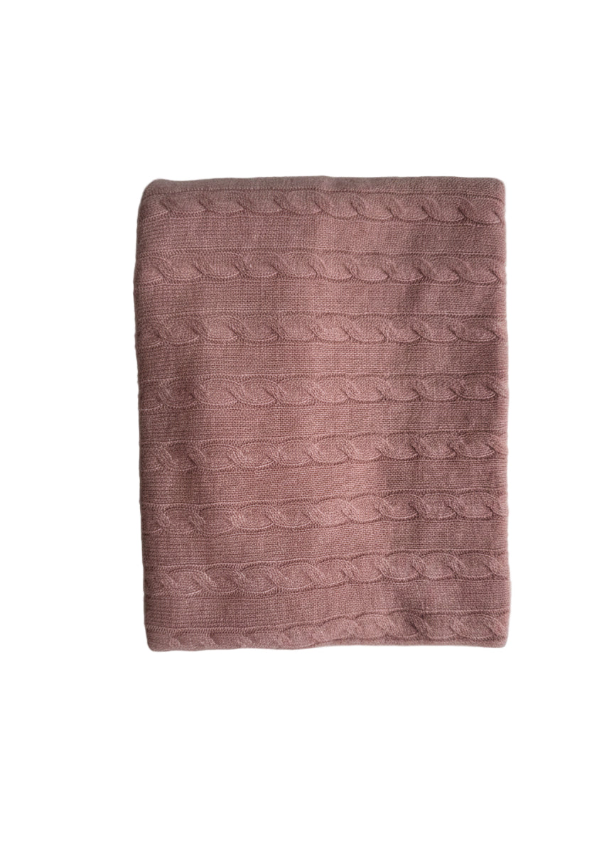 100% CABLE KNIT CASHMERE BLANKET DUSTY PINK